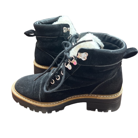 Time and Tru Black & Sherpa Hiker Boots 6.5 - Picture 3 of 6